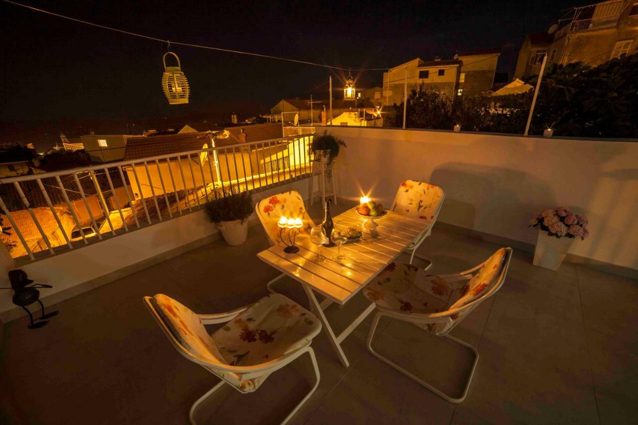 שיבניק Nada Sea View City Centre מראה חיצוני תמונה